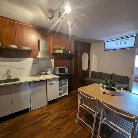 Travel And Live Poveiros * Porto