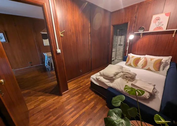 Travel And Live Poveiros *